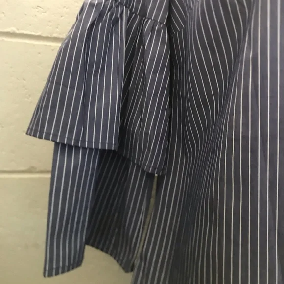 tunic brand COMO BLU size M gray with white stripes - Picture 3 of 10